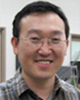 prof. Na, Un-ju 
